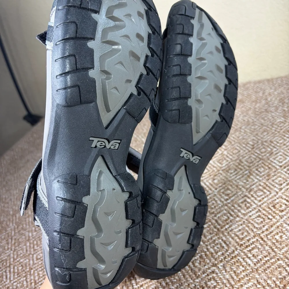 TEVA Women’s VERRA SANDALS Black Sz 10 Hiking Camping Outdoor Casual Comfy EUC - Picture 6 of 6